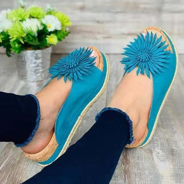 Cute Wide Flat Comfortable Embellished Sandals