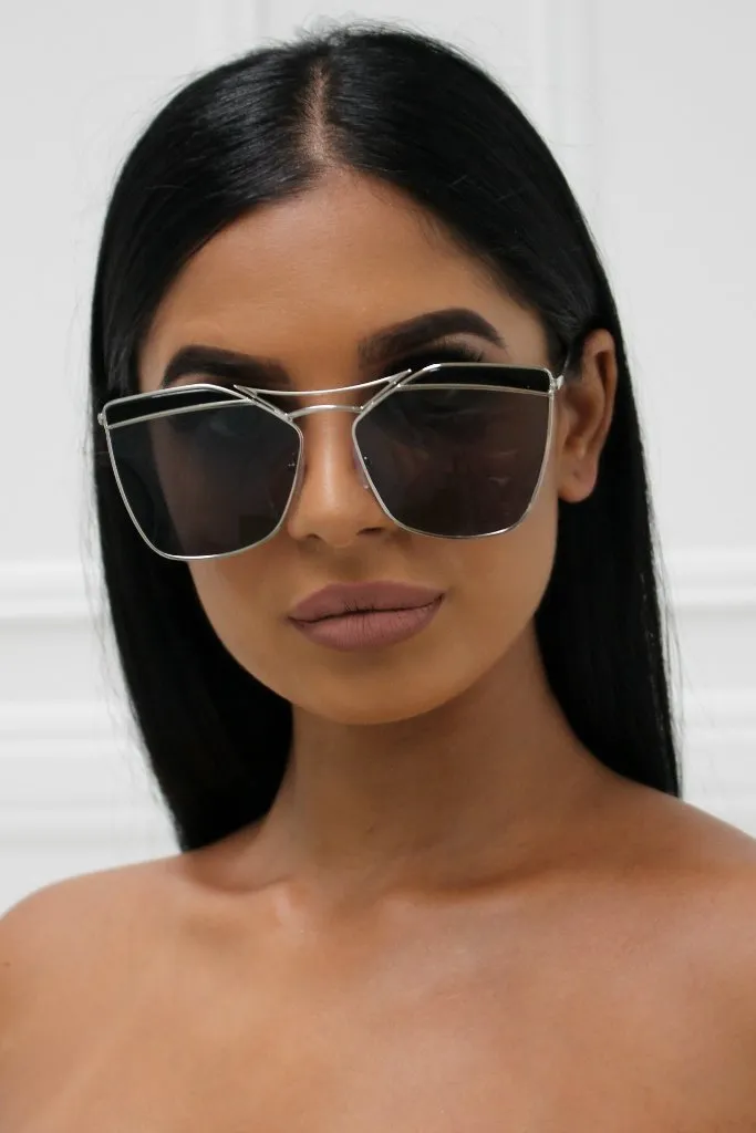 Honey Couture SHERIE Silver Frame Sunglasses