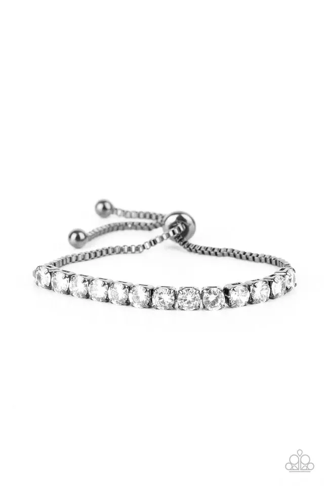 Paparazzi Bracelet ~ Red Carpet Rival - Black