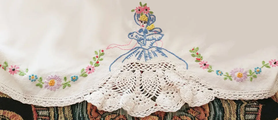 *VINTAGE SOUTHERN BELLE COLONIAL LADY CROCHETED & EMBROIDERED BY HAND LACE SKIRT  PILLOW CASE - 1 INDIVIDUAL PILLOW CASE